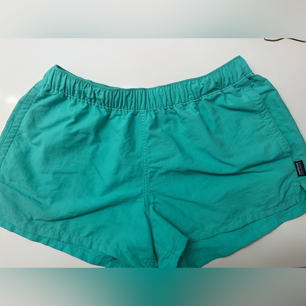 Patagonia Barely Baggies Shorts - Small